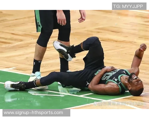 小鲜肉篮球明星受伤瞬间曝光引发粉丝热议与心疼